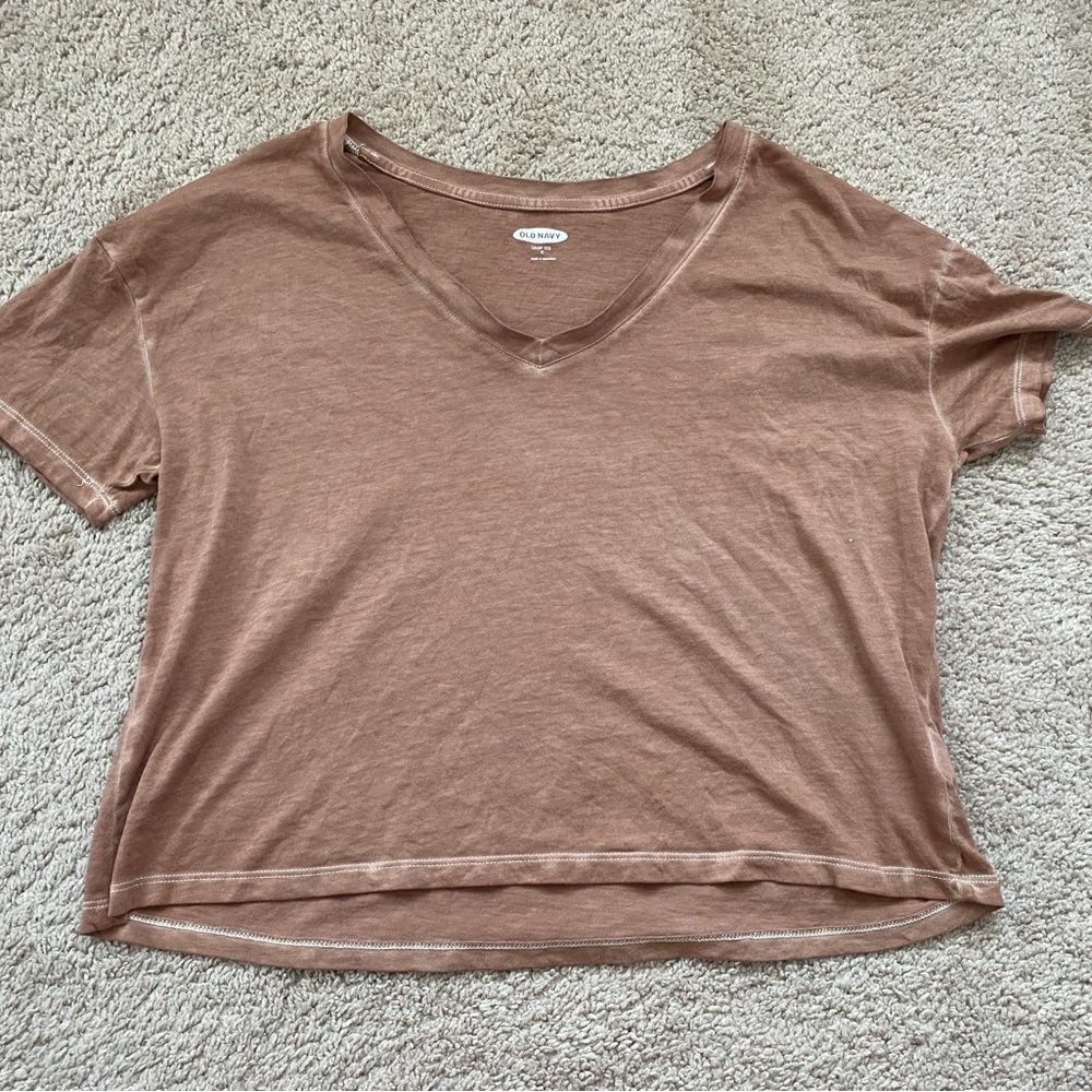 v-neck loose fit cropped tee | washed brown | old navy